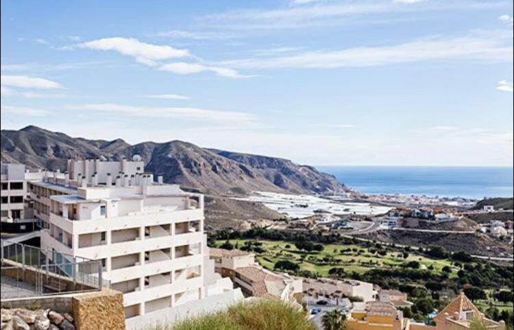 Apartamentos Deluxe Roquetas De Mar Con Golf Y Piscina Climatizada, Parking Privado Vícar Buitenkant foto